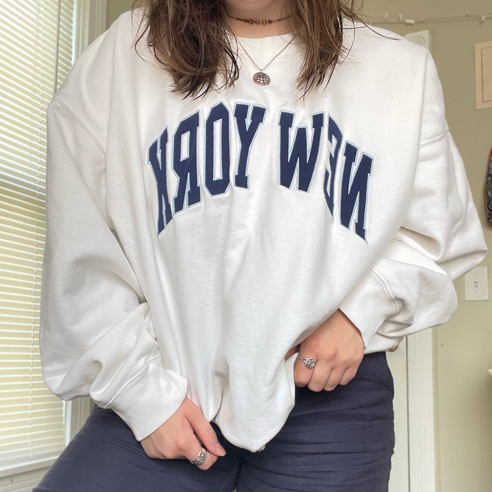 New York crewneck from Pacsun!